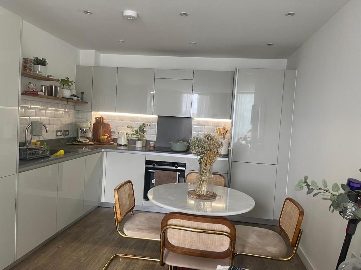Penthouse With Stunning Views Apartment *